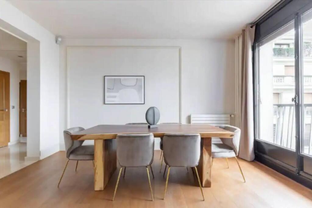 Avenue Montaigne Luxury Apartment 2Br 4P 파리 외부 사진